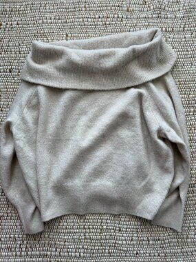 H&M Off Shoulder Sweater